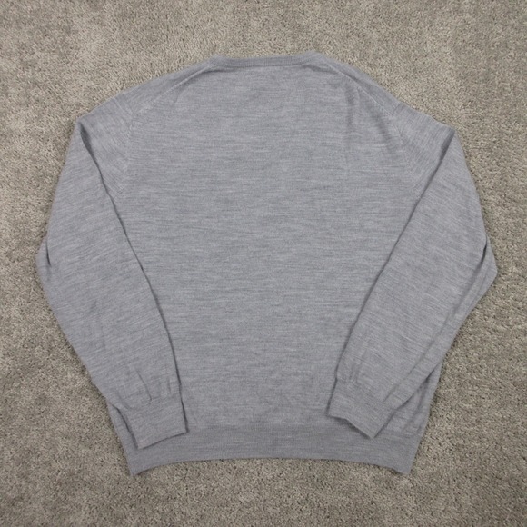 Bloomingdales Sweater Mens XL Gray Merino Wool V-Neck Pullover Knit Heather EUC - Picture 4 of 7
